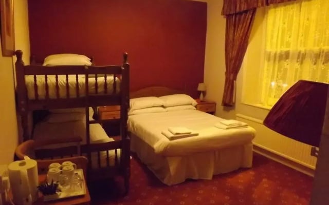 The George Hotel