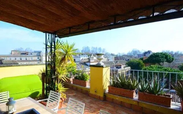 Trastevere Santa Rufina Terrace