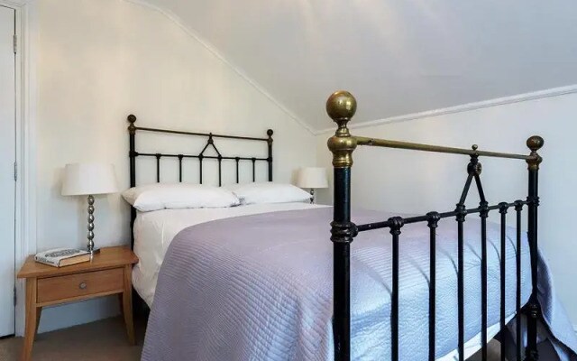 Veeve 2 Bed House On Leppoc Road Clapham