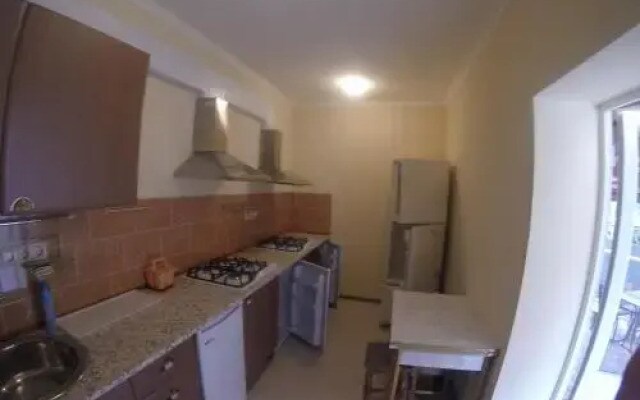 Guest House na Sanatornoy 4A