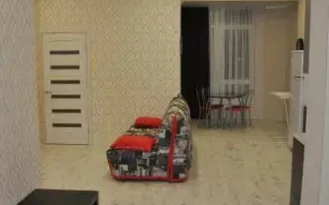 Apartment On Turisticheskaya 4A