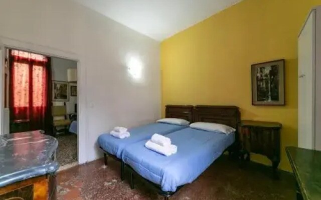 Sleep 4 house
