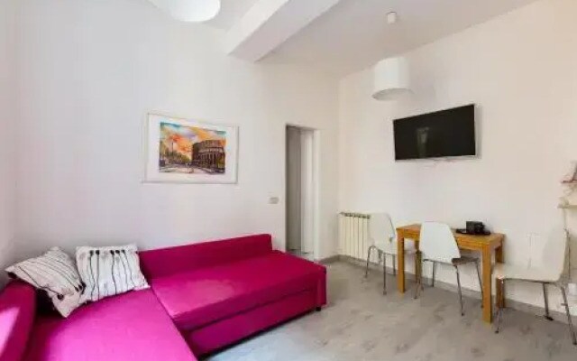 Lovelyapart Cavour