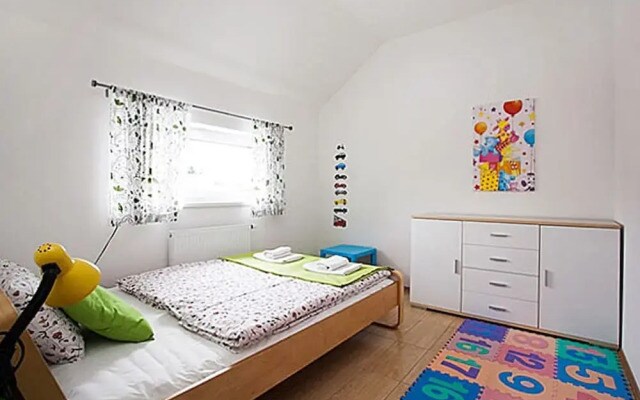 Spacious holiday home with 7 bedrooms and pool in South Bohemia