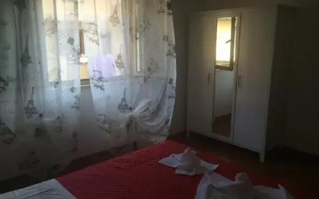 The Rooster B&B