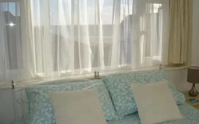 Sandras Guest House