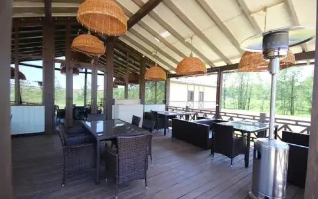 Palysad resort