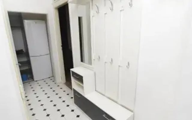 City Center Apartment For 7 People Walking Distance To Old Town By Easybnb