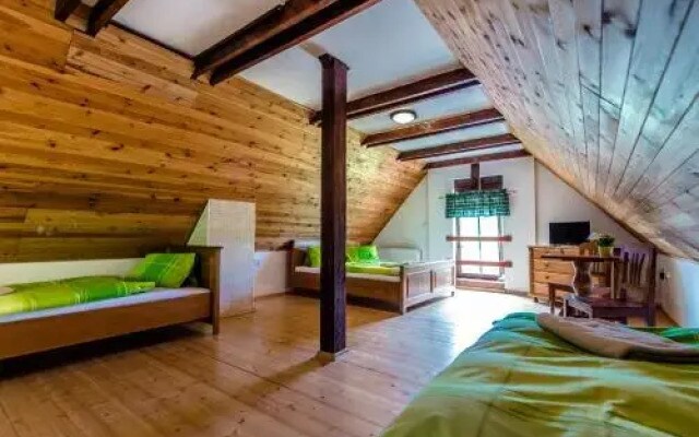 Sunny Hill Villa