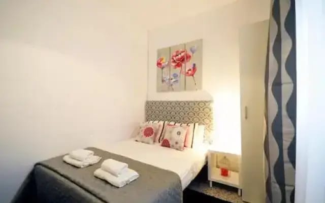 Julian Rooms