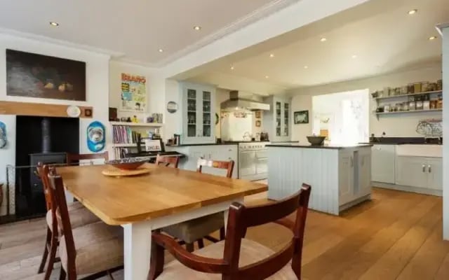 Veeve 5 Bed House Fitzwilliam Road Clapham