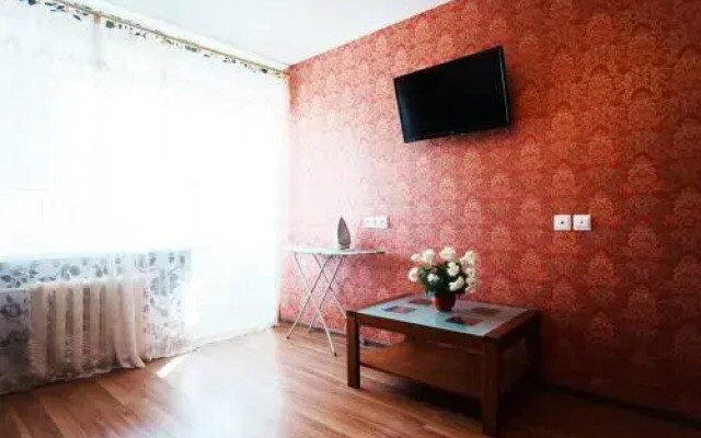 Apartments Na Mira 80a