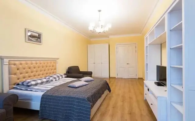 Kolokolnaya Apartment