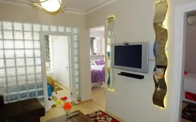 High Sophia Apart Hotel