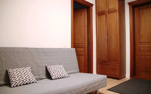 One bedroom Labdariu