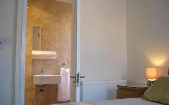 Sandras Guest House