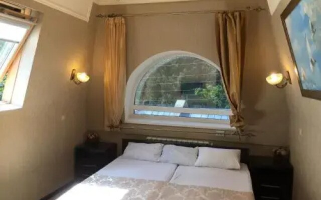 Vesta Guest House