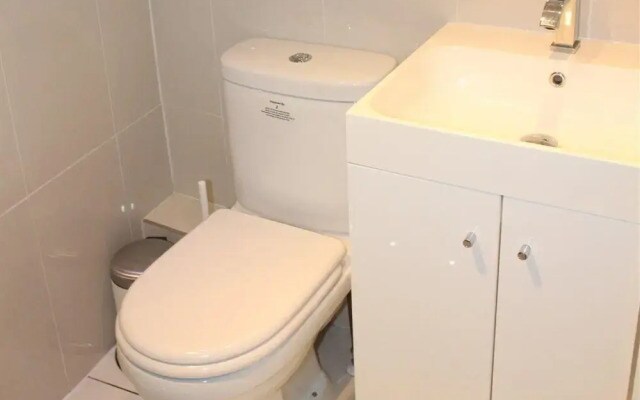 Whitechapel Deluxe Rooms