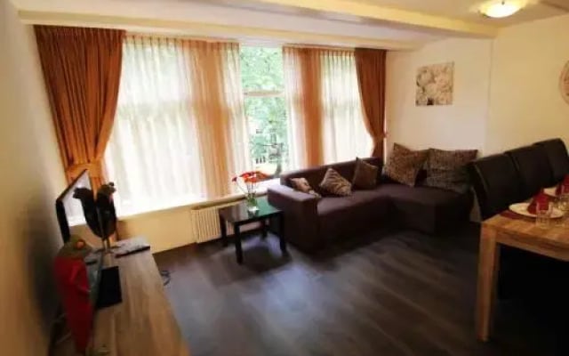 Cocos Outback Apartments