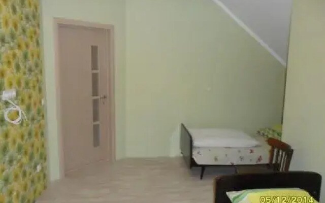 Cottage at Utrennyaya Street