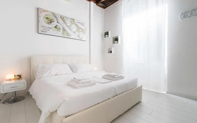 White Ostilia BB