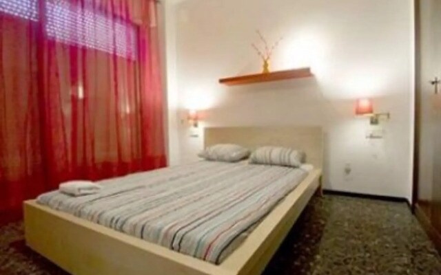 Centric Apartment Universitat