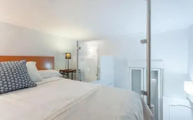 Old Town Apartment