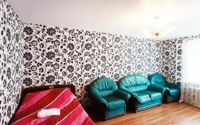 Apartments Na Mira 80a