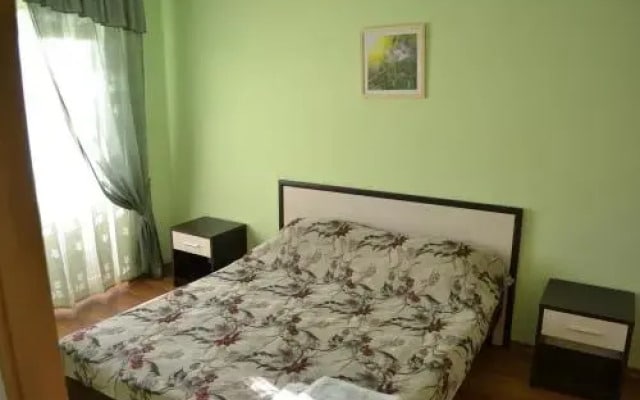 Guest house Izumrud