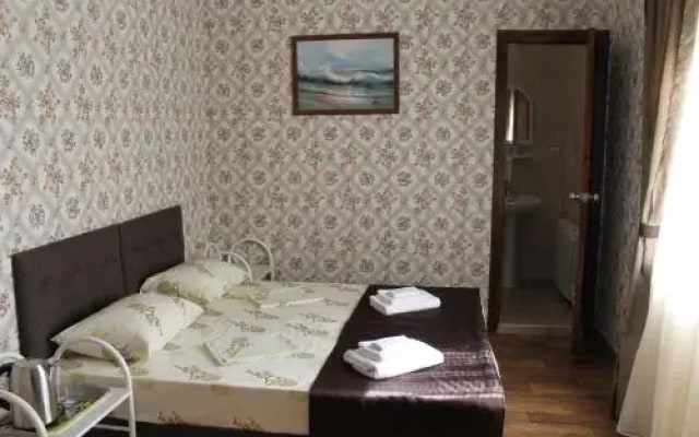 Irina Guest House