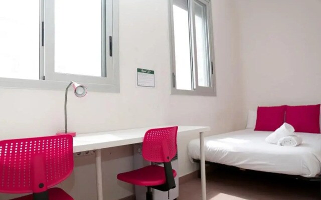 Mora Rooms