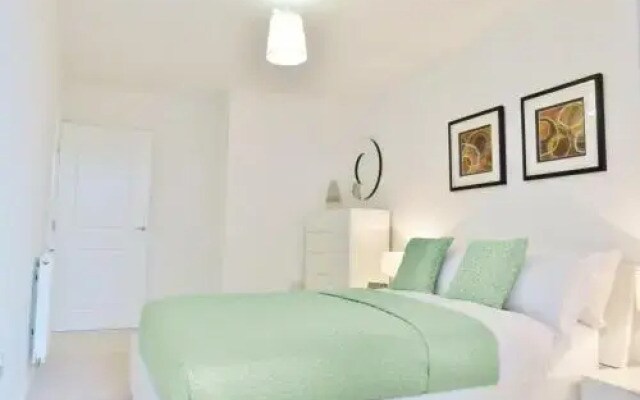 Homtel Vauxhall