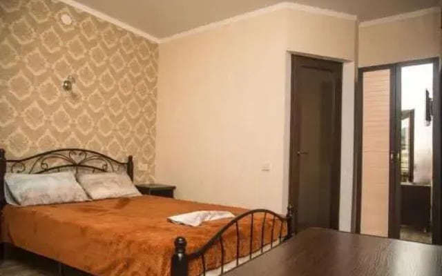 Avrora Guest House