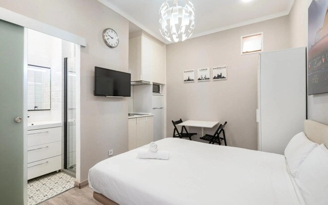 Rodas Apartment