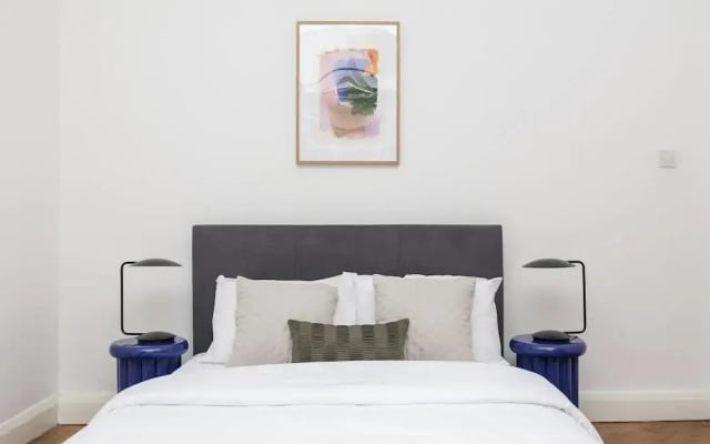 Chic 1 Bedroom Apartment in Bloomsbury