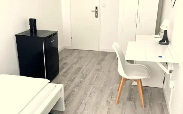 D10 I shared bathrooms&kitchen