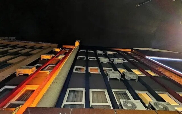 Thalia Boutique Hotel