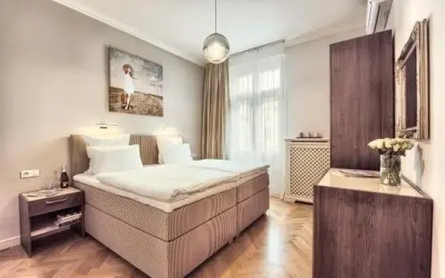 Milosrdnych Apartments