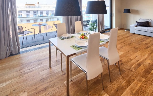 EMPIRENT Karlin Apartments