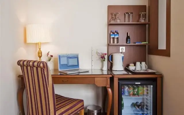 GLK Premier The Home Suites (ex Best Western)