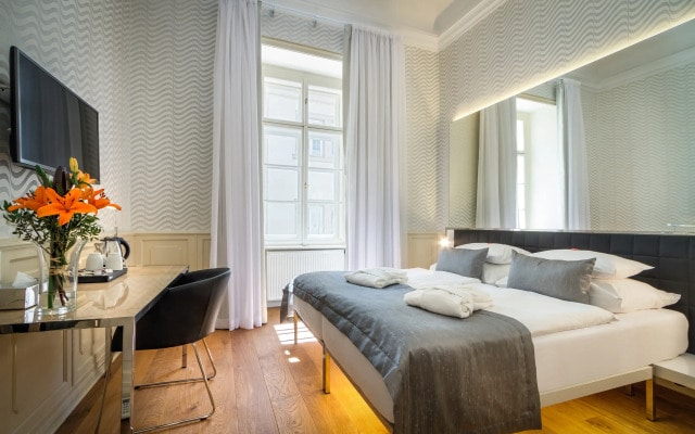 Hotel Golden Star