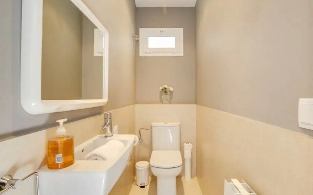 Beautiful 3bed W/terrace in Elegant Eixample