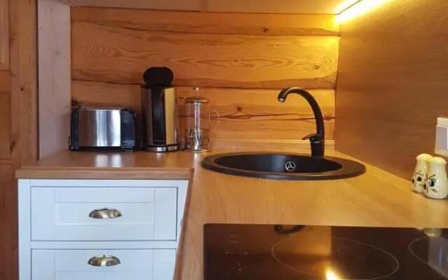 Arina Cottages