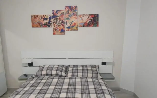 B&B 1930