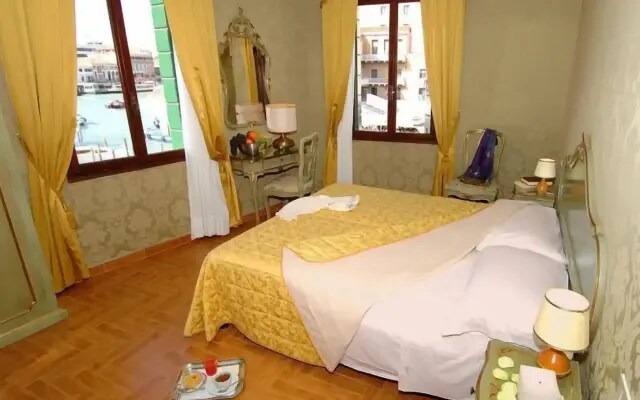Hotel Canal