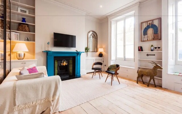 The Notting Hill Norland Square - IT03