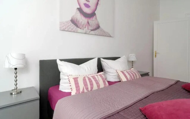 Grand Central Mitte Apartment