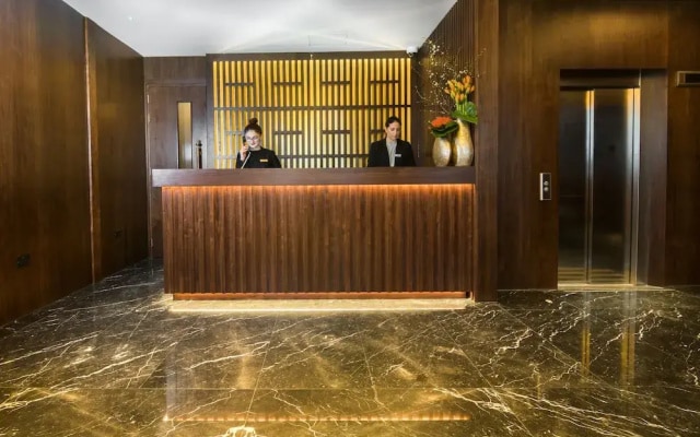 Montcalm Chilworth Townhouse