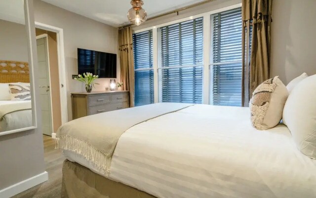 Be London - The Chinatown Residences