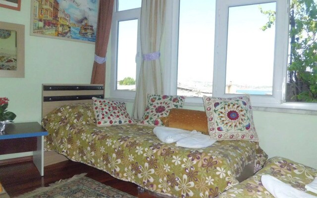 Chora Guesthouse